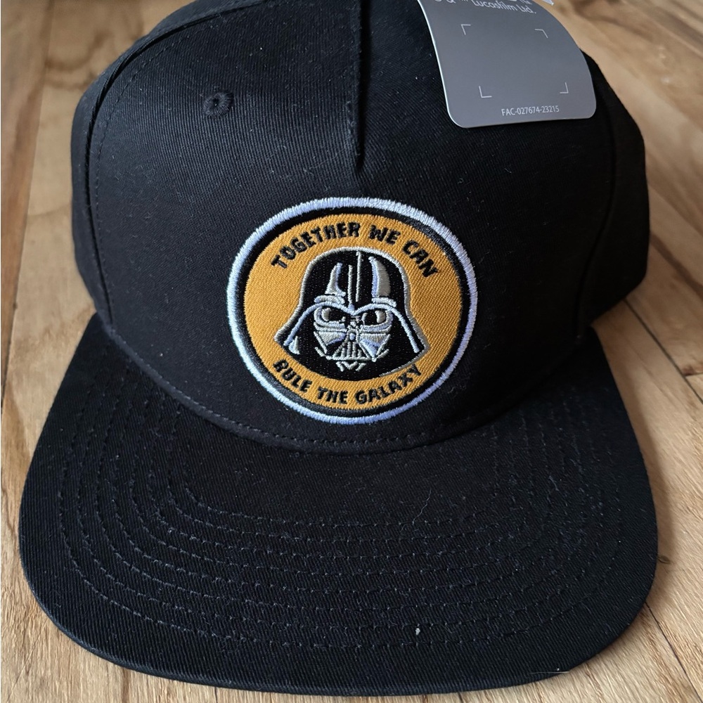 Star Wars Black Hat with Logo Tag